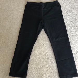 Athleta Girls Chit Chat Capri